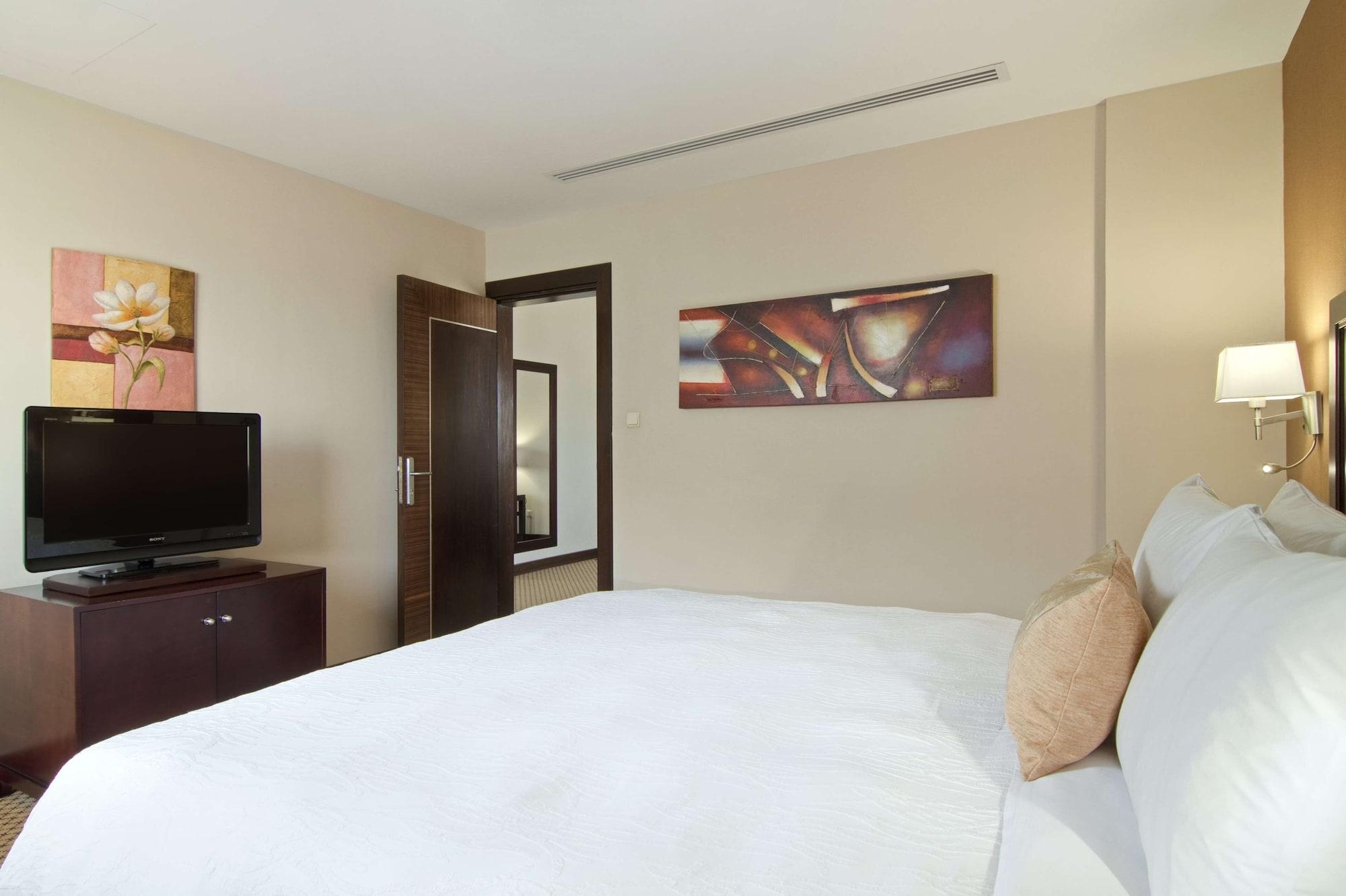 Hilton Garden Inn Riyadh Olaya Exteriér fotografie