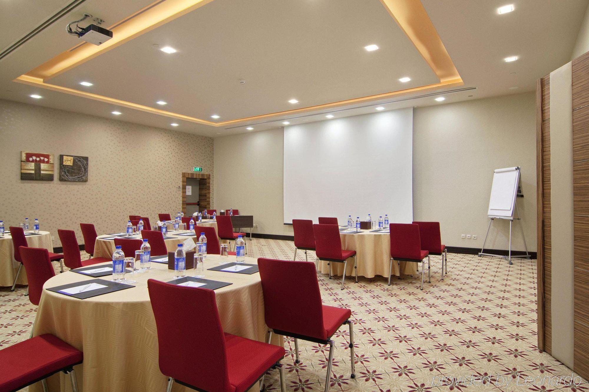 Hilton Garden Inn Riyadh Olaya Zařízení fotografie