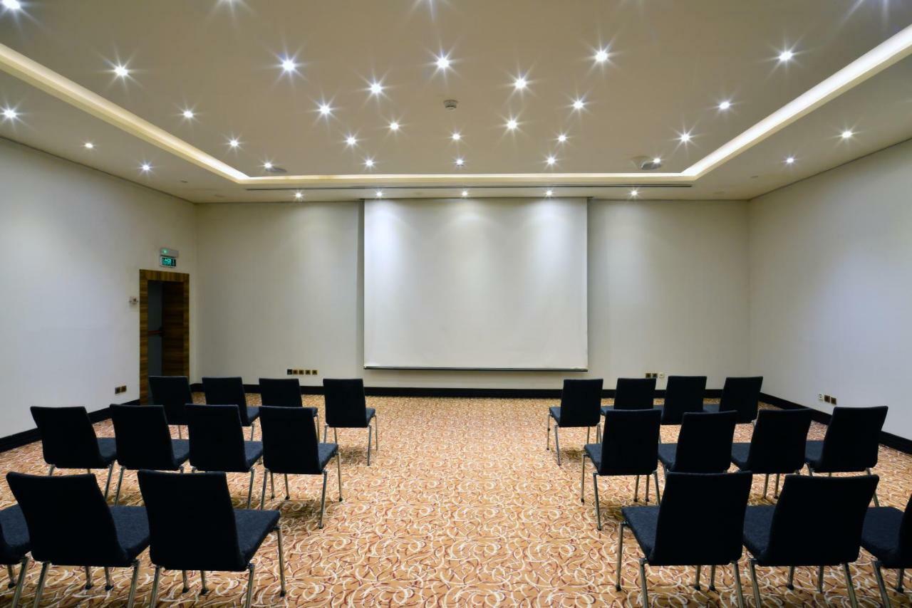 Hilton Garden Inn Riyadh Olaya Exteriér fotografie