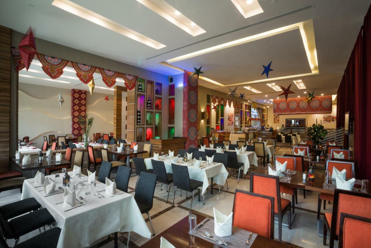Hilton Garden Inn Riyadh Olaya Exteriér fotografie